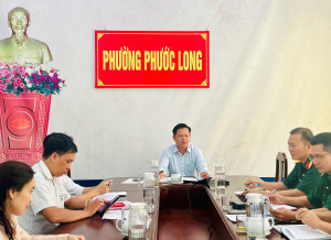 PHƯỜNG PHƯỚC LONG THÔNG QUA HỒ SƠ ĐỀ NGHỊ HƯỞNG CHẾ ĐỘ, CHÍNH SÁCH THEO QUYẾT ĐỊNH SỐ 290/2005/QĐ-TTg ĐỐI VỚI NGƯỜI CÓ CÔNG
