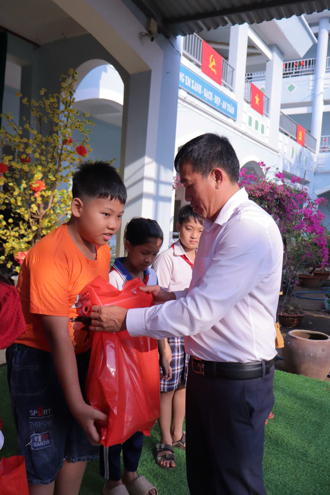 626790974 122283030776107091 3047970098294601382 n