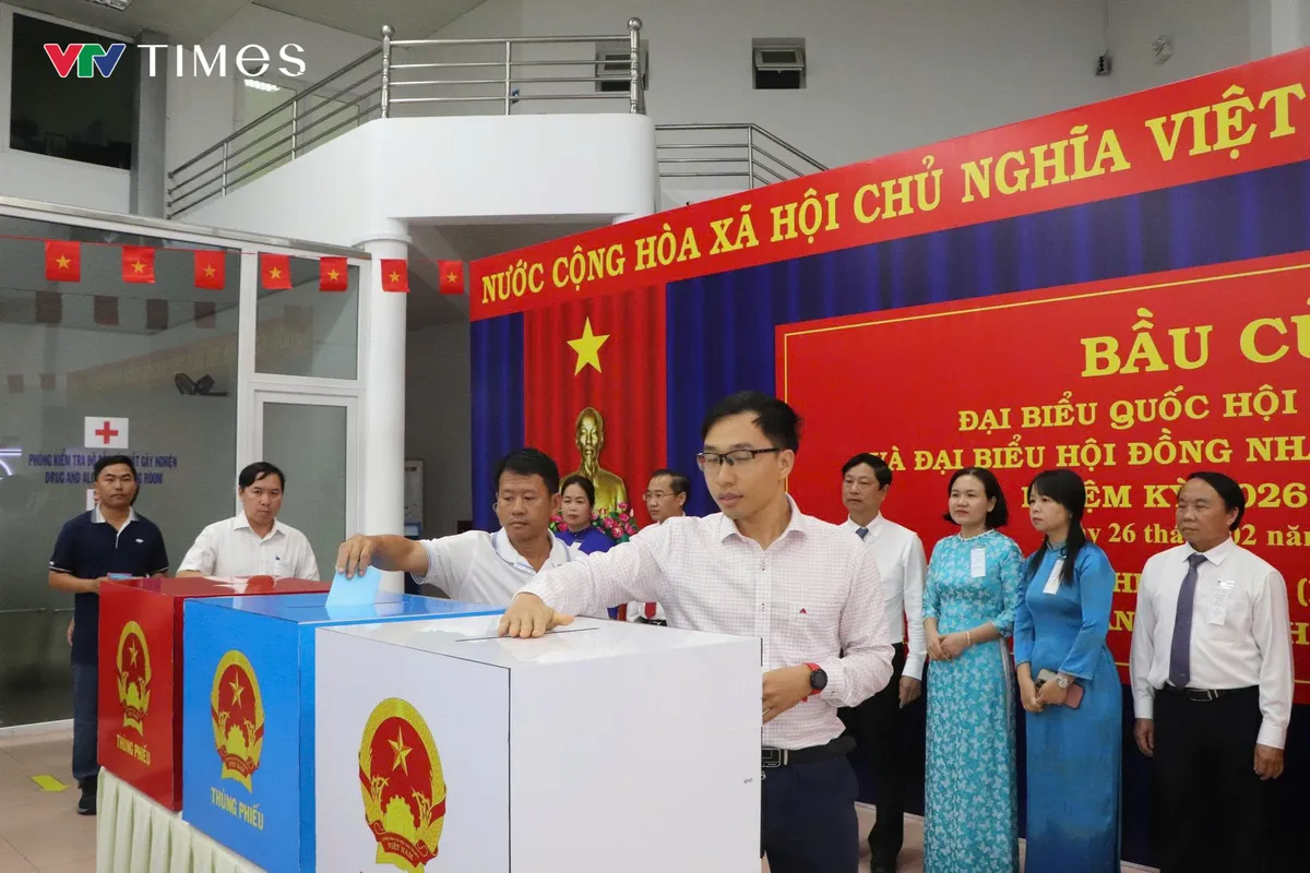 bo chinh tri bau cu 04731608660495325638317