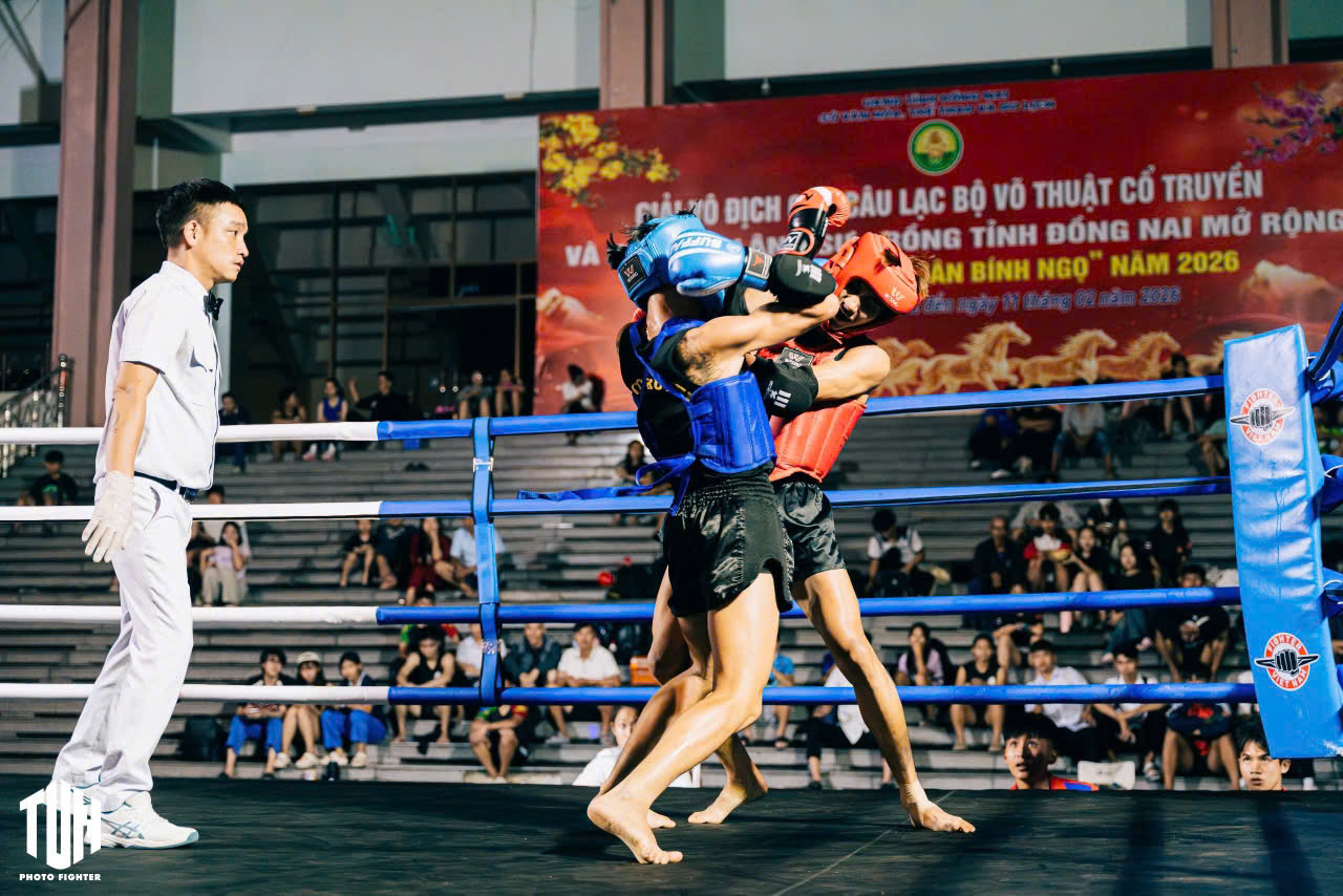 e443c84b fc5f 4044 a4ec 35ee1db8f93d