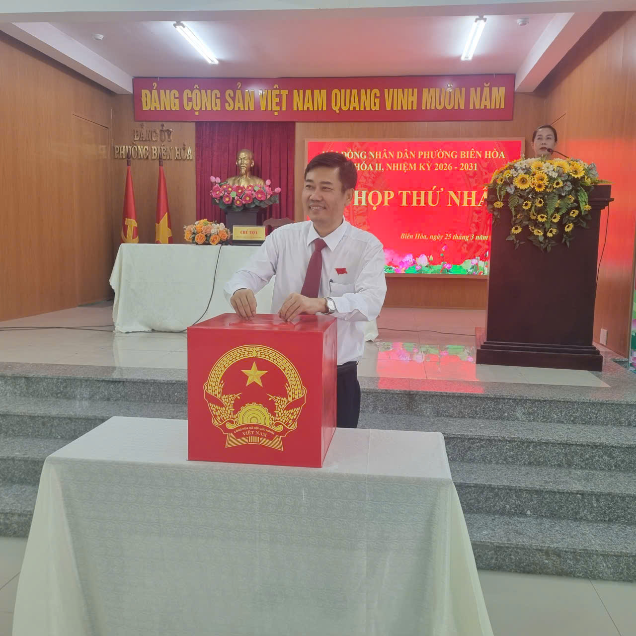 Description: D:\Bai viet 2025\Hinh anh\gen-h-z7656522488585_0d1af93ad71054459de0894948ddcba6.jpg?t=1762423301