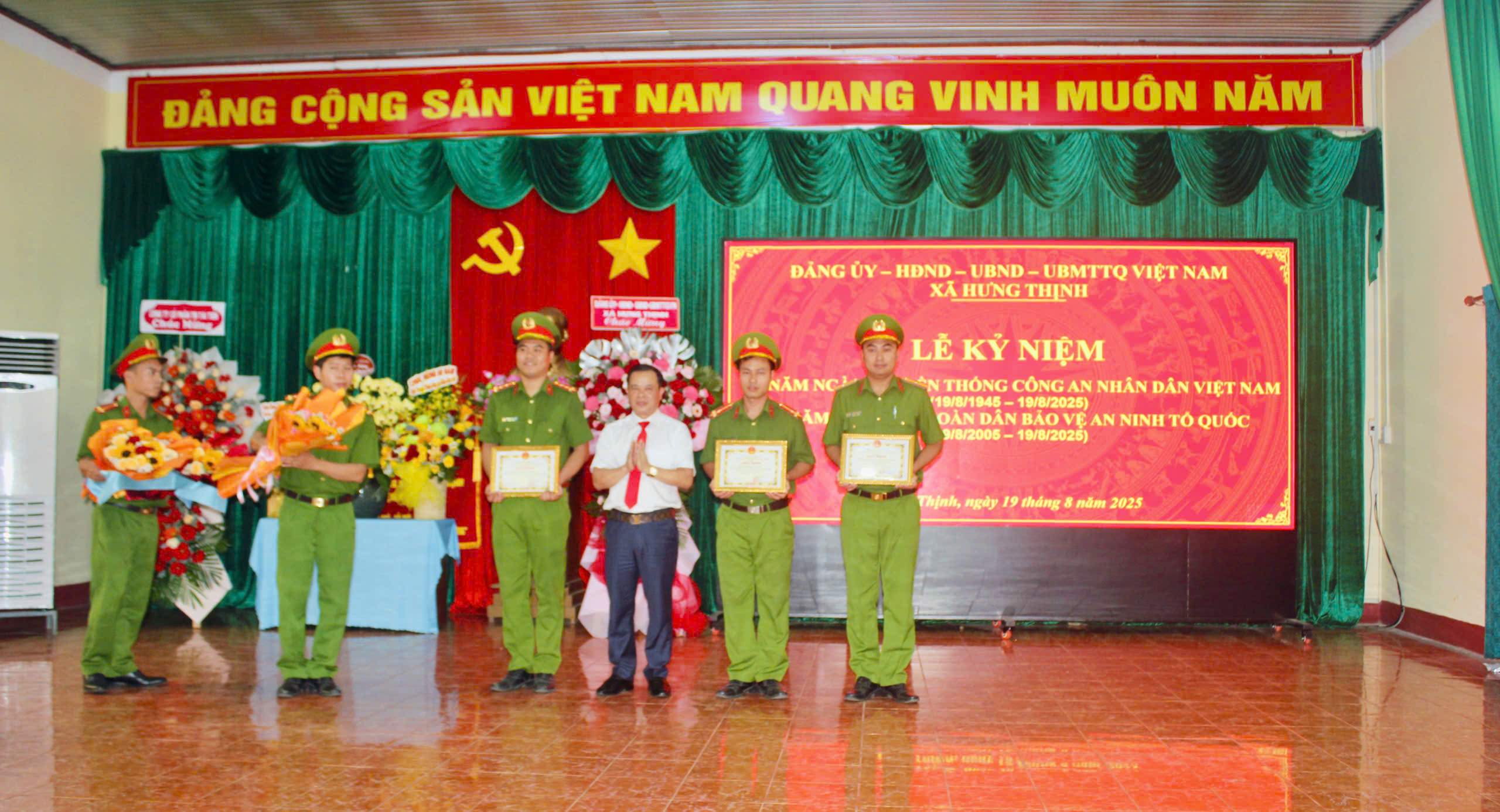 z6922861201840 5ff00f8433fb6a4a9db4f507c22eed5b