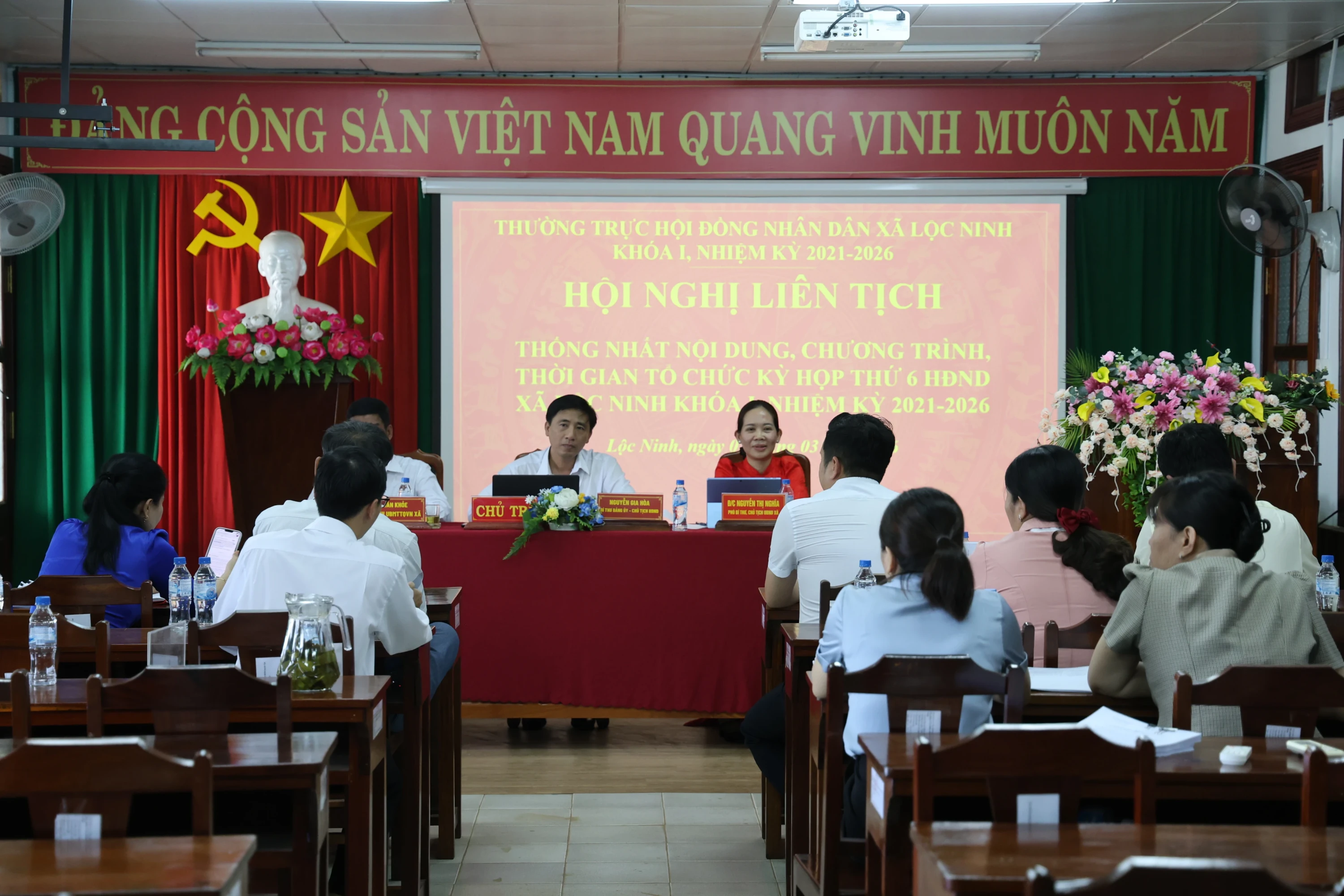 image001