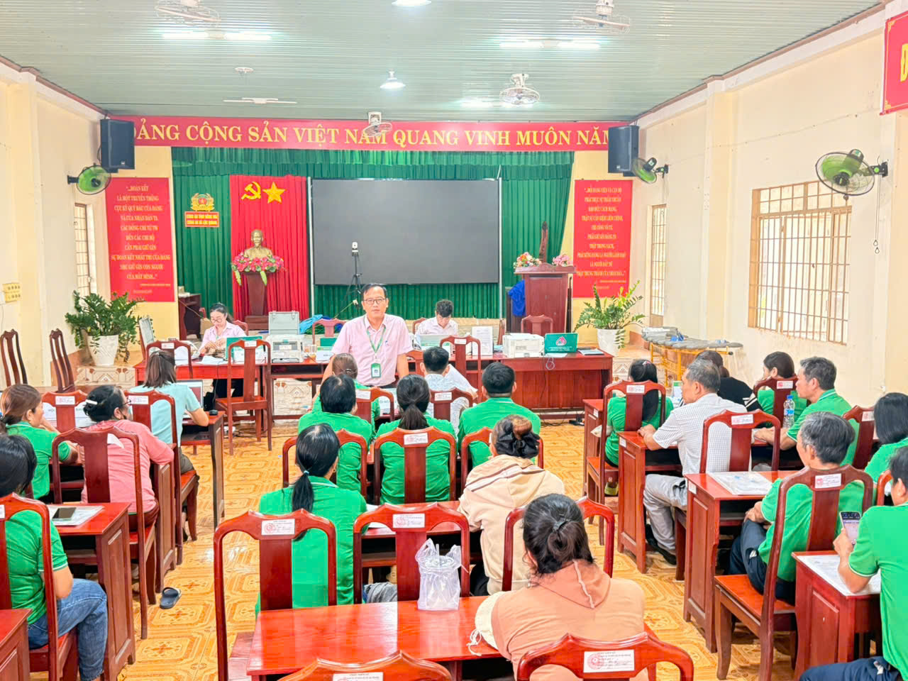 Hình ảnh: Đồng chí Trần Văn Quang phát biểu chỉ đạo tại phiên họp