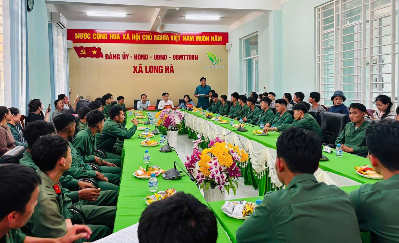 z7497db20e0814e46dc3f9b90