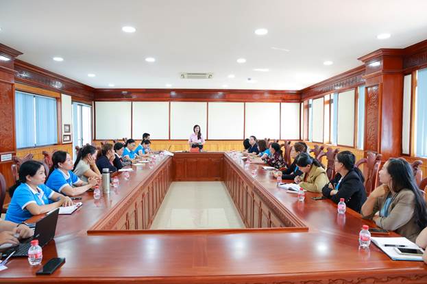Lãnh đạo Đảng ủy xã làm việc với Hội LHPN xã