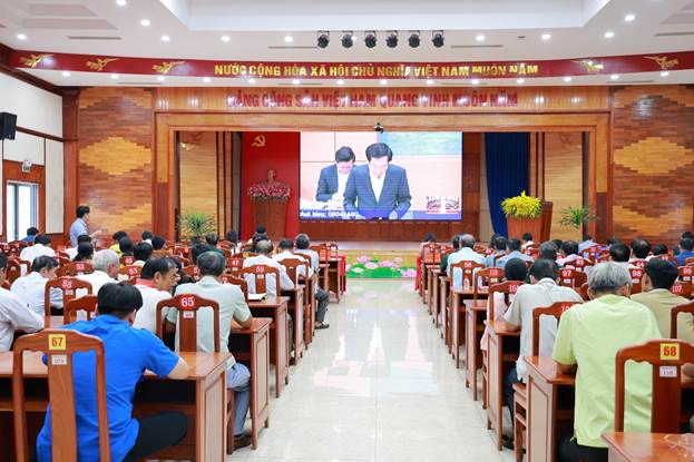 Toàn cảnh phiên họp trực tuyến về công tác bầu cử