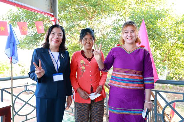 Tinh thần đoàn kết cử tri