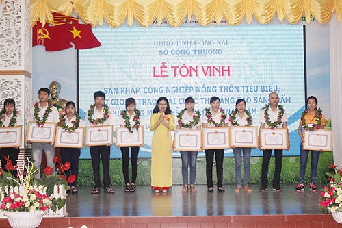 2018-SPCNNTTBb-22122018.jpg?t=1762423302