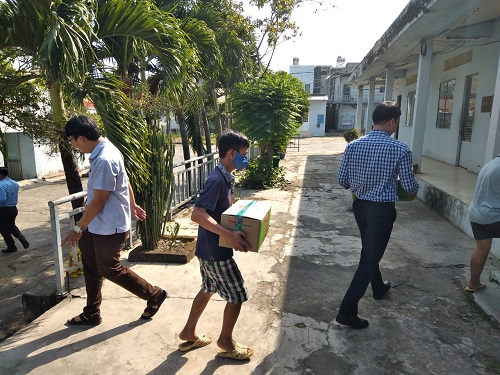 Tặng quà tết 2021 - 1-4.jpg?t=1762423302