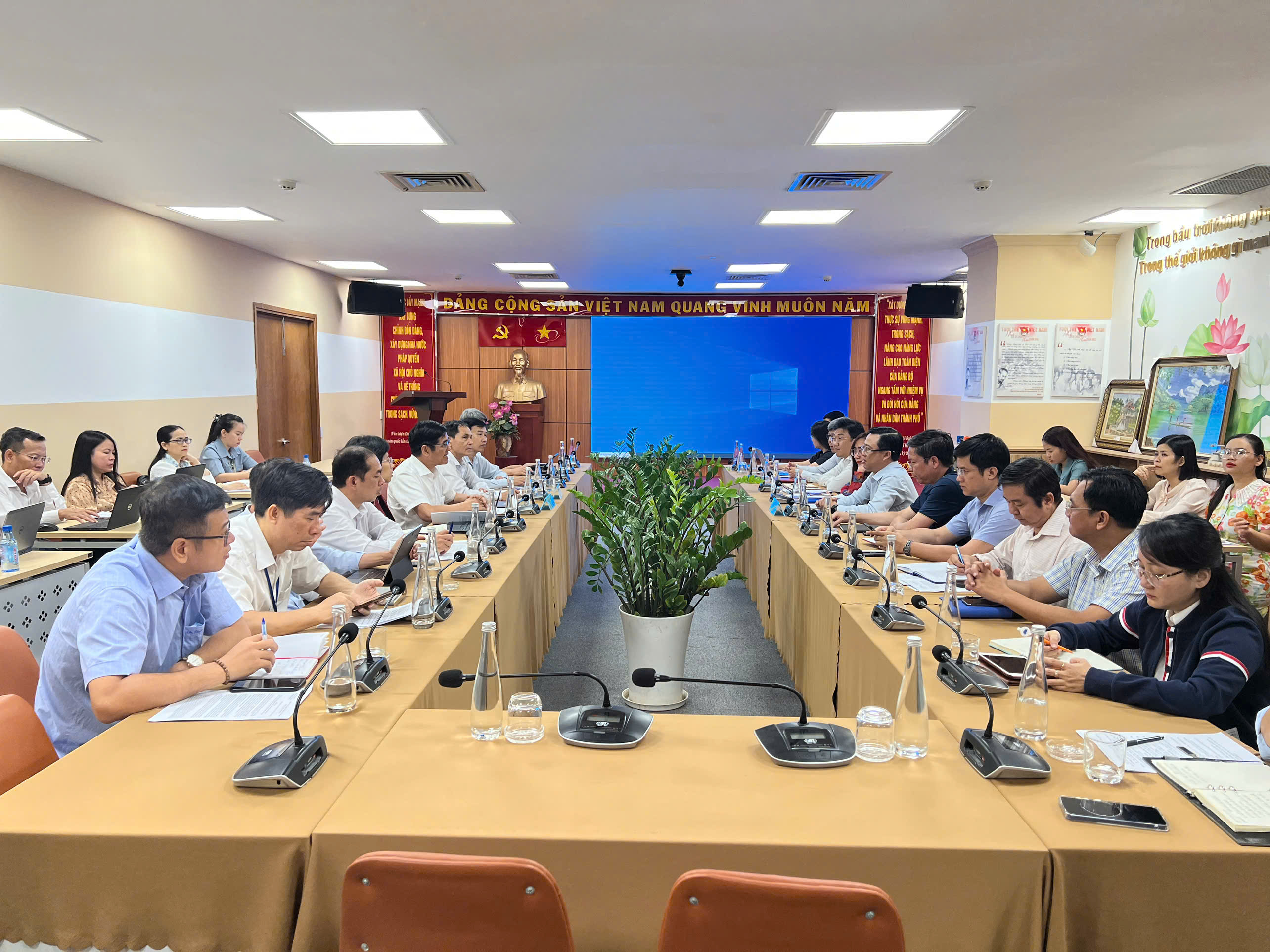 dcaeb17ecc0b72552b1a.jpg?t=1762423302