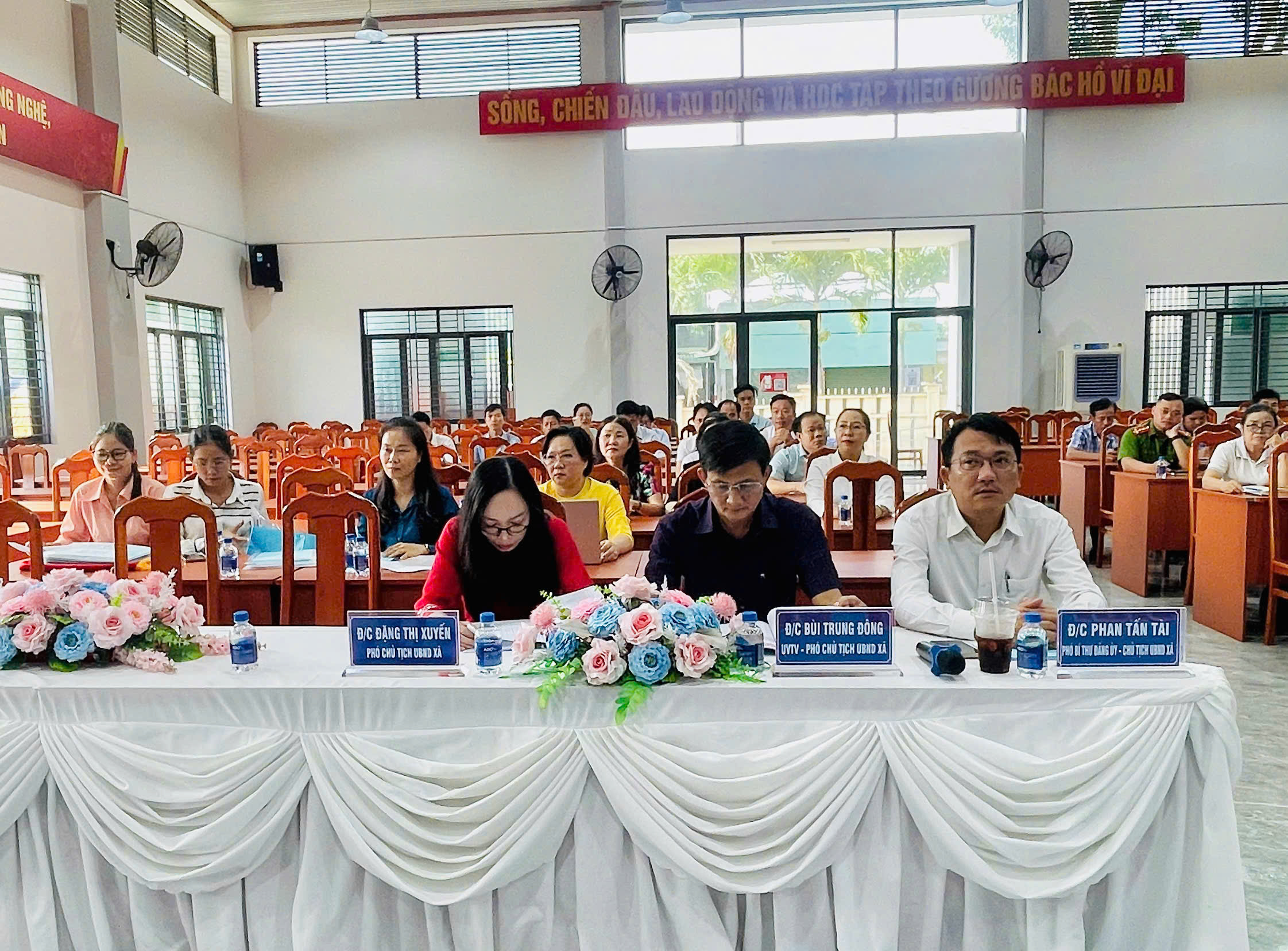 z7352979418214 ad847b2ecef6ee2f0c235b3ab4e940cf