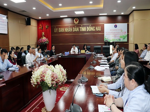 truc tuyen UB.jpg?t=1762423301