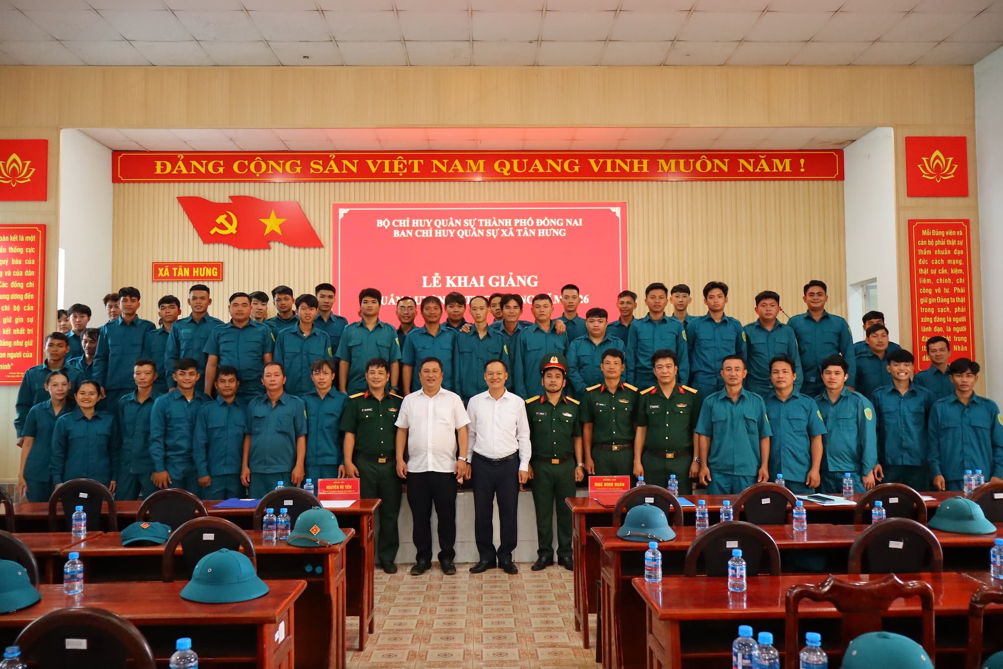 'A group of people in uniform
Description automatically generated'