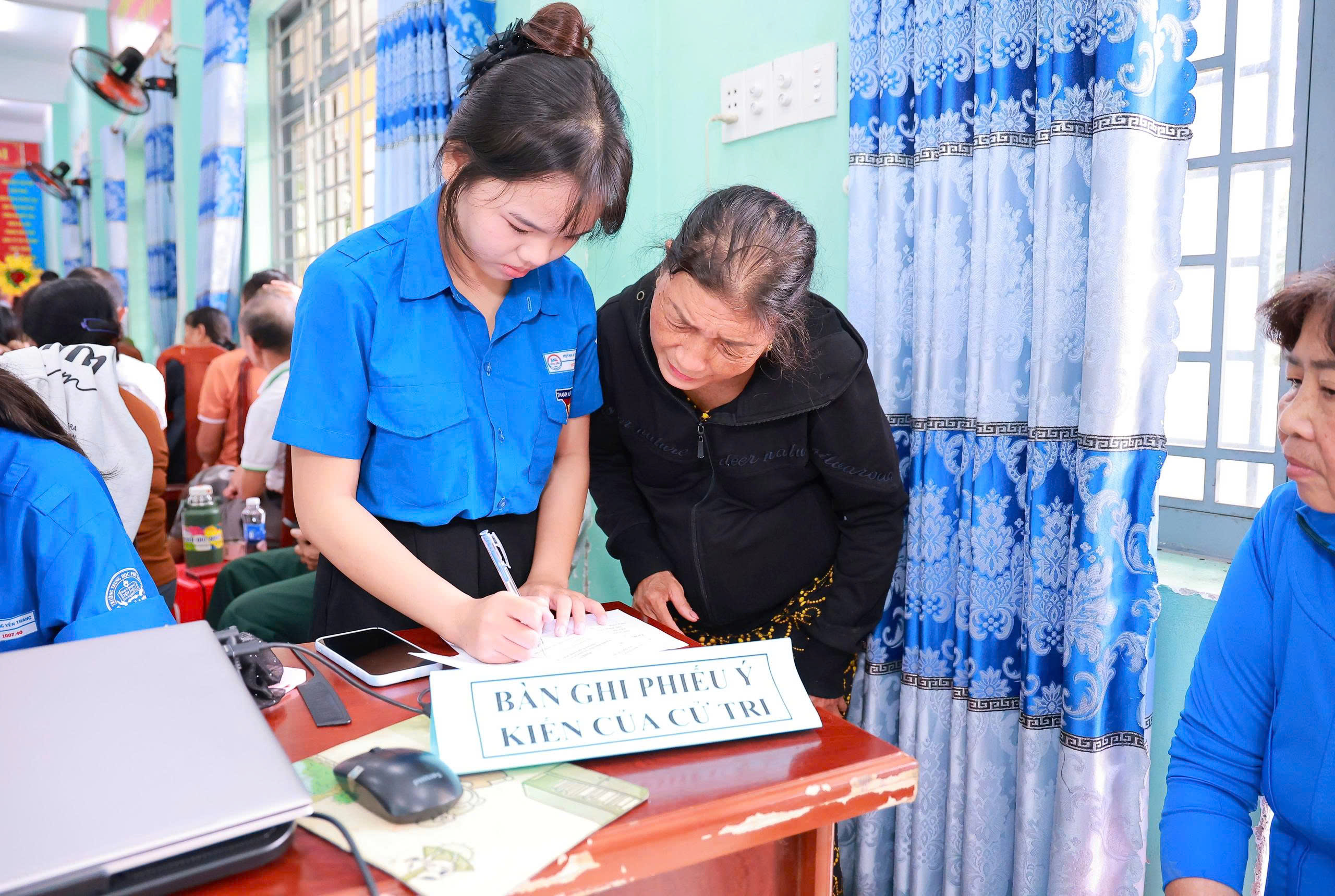 1e2e3bc66c6ce432bd7d