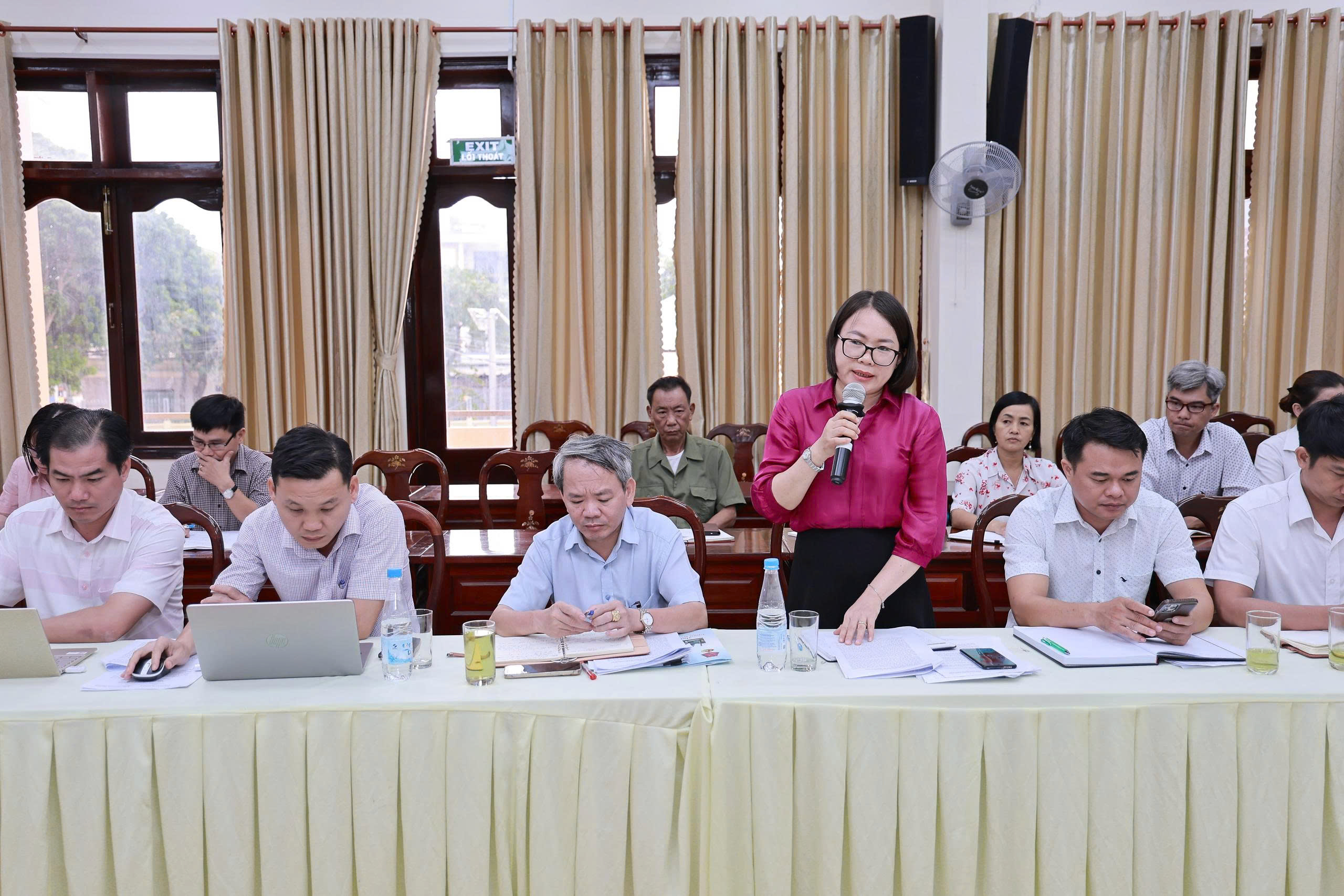 4c02af612c44a41afd55