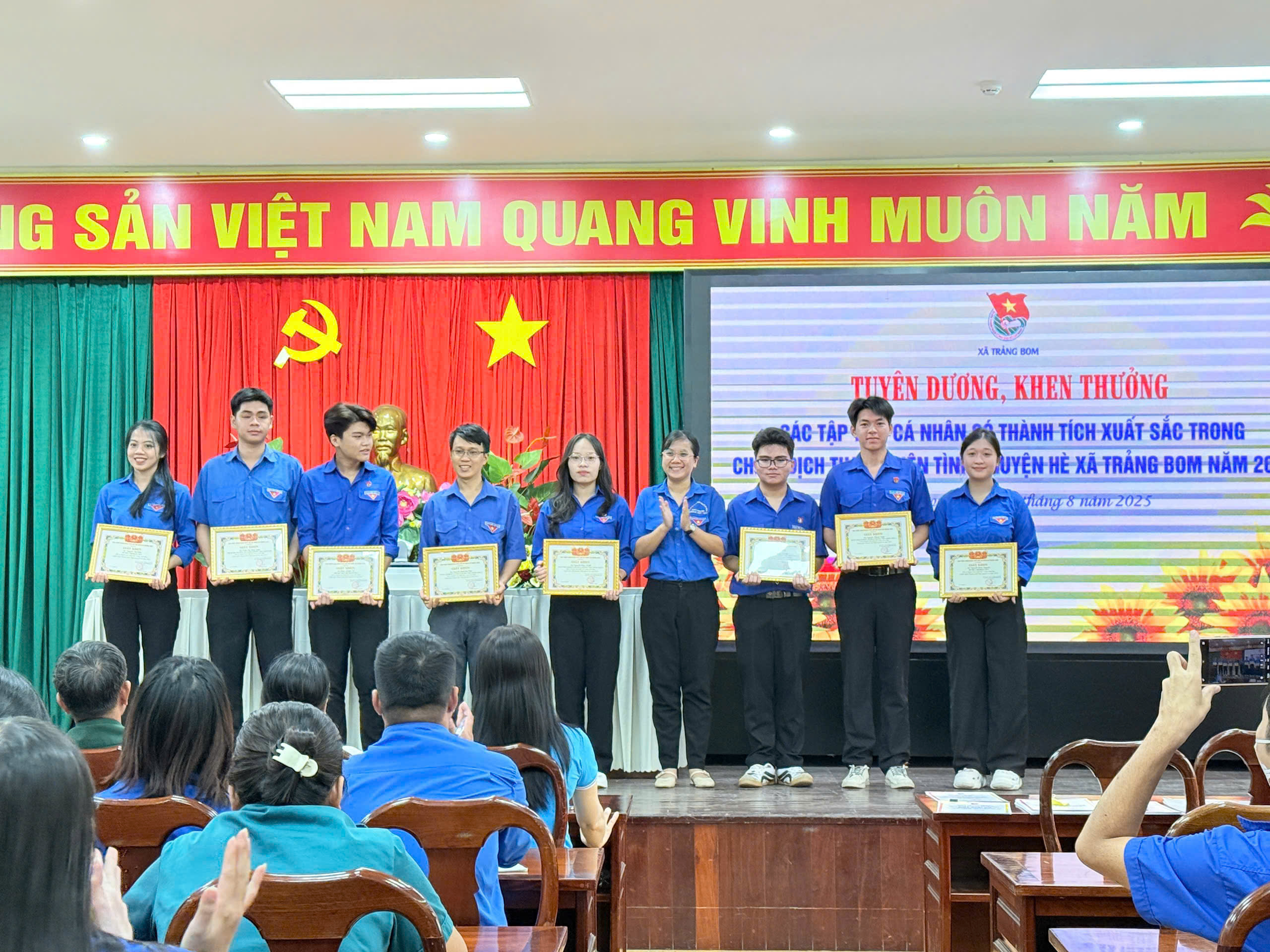 6ef4d8fc3b64b33aea75