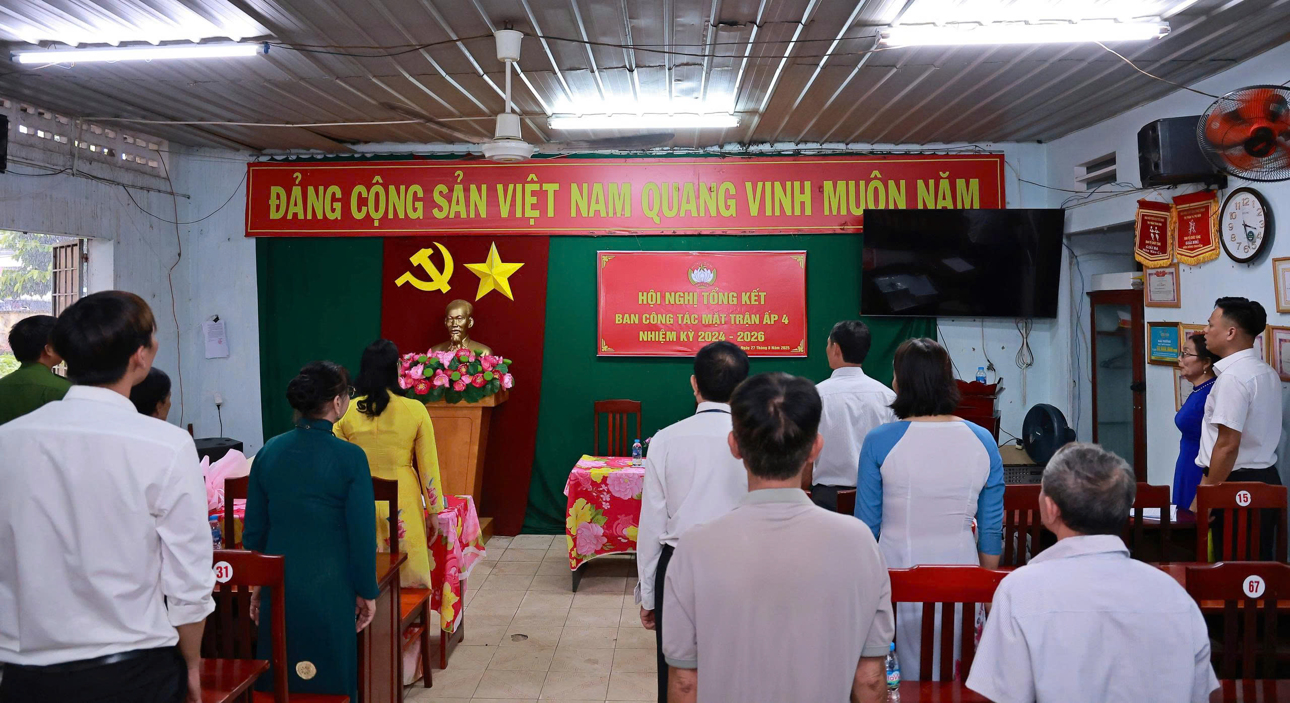 8ef7de8b72c7f999a0d6