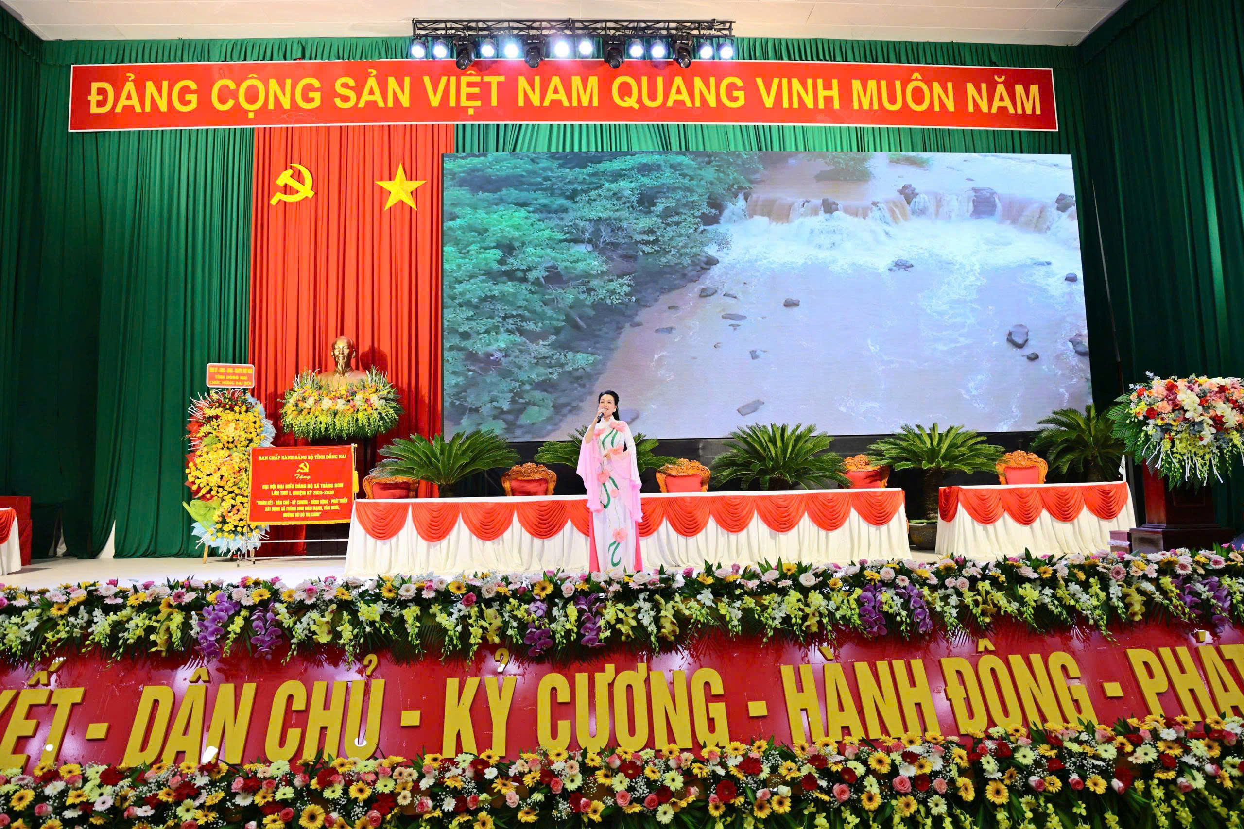 b7ed07b321e1a9bff0f0