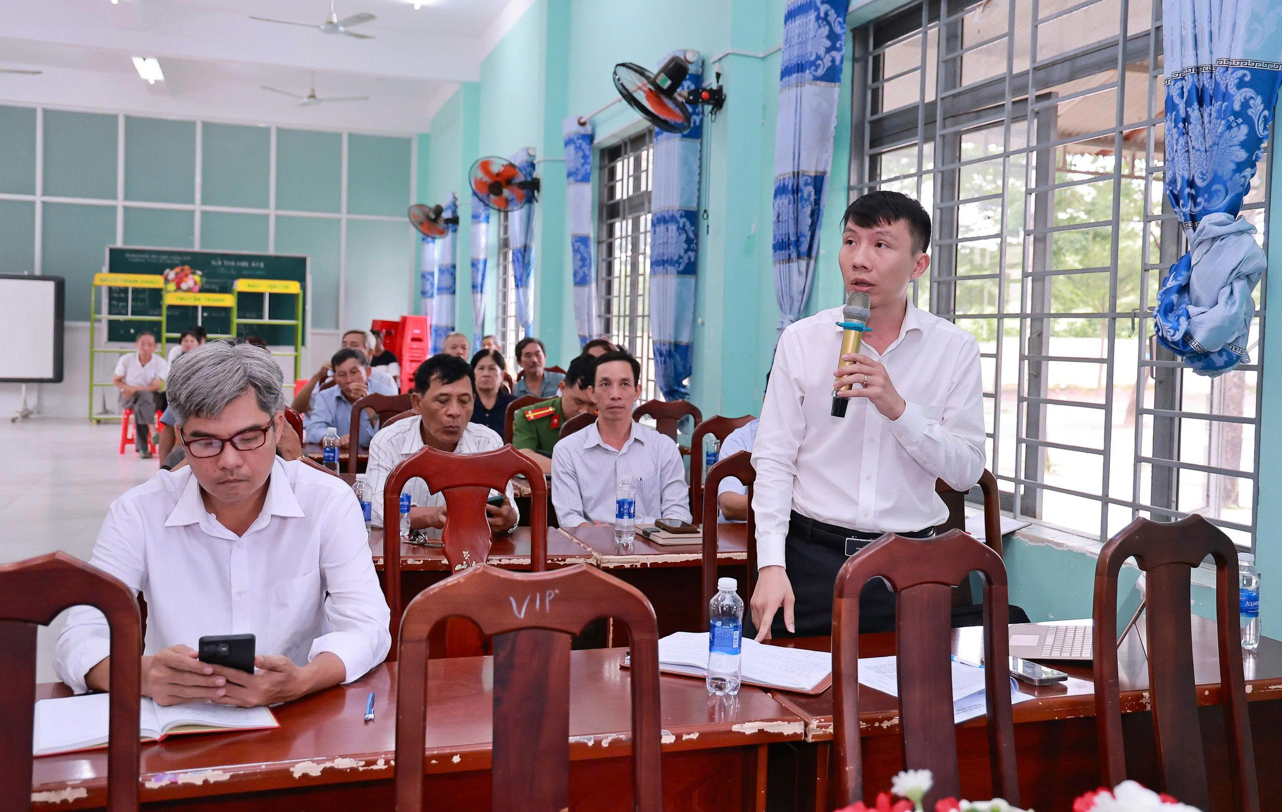 b884d01881b209ec50a3