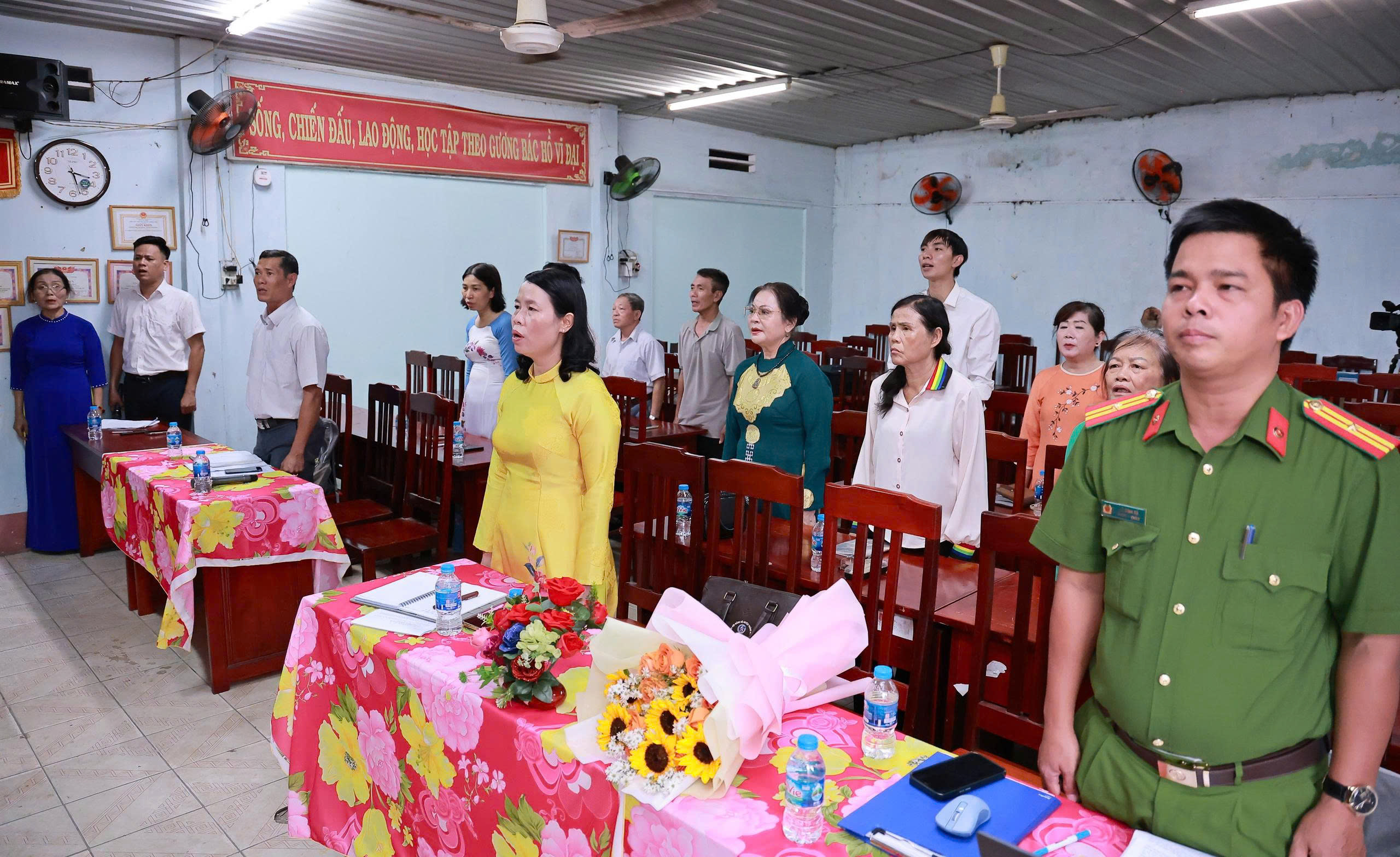 f0c5a4ef08a383fddab2