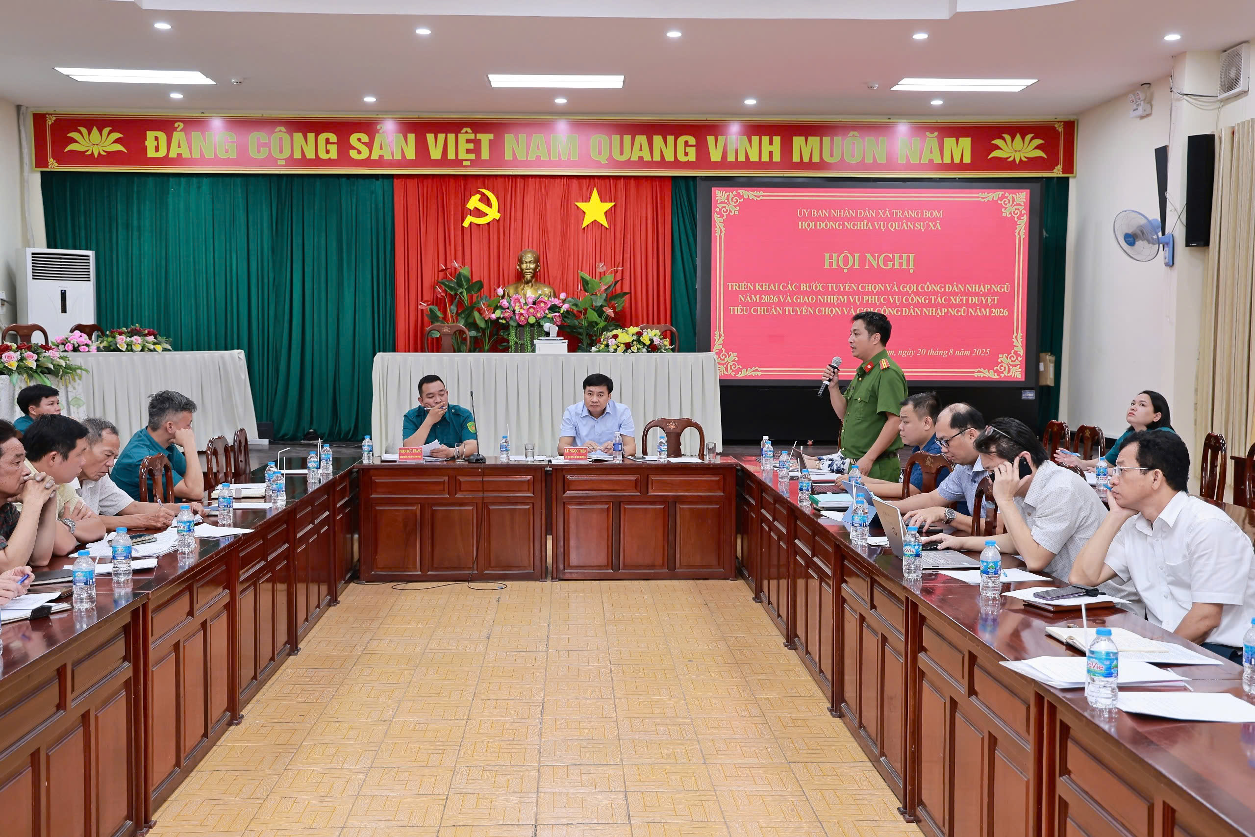 gen h z6926769866464 97607347a1e068c1633d77df3a3423e8