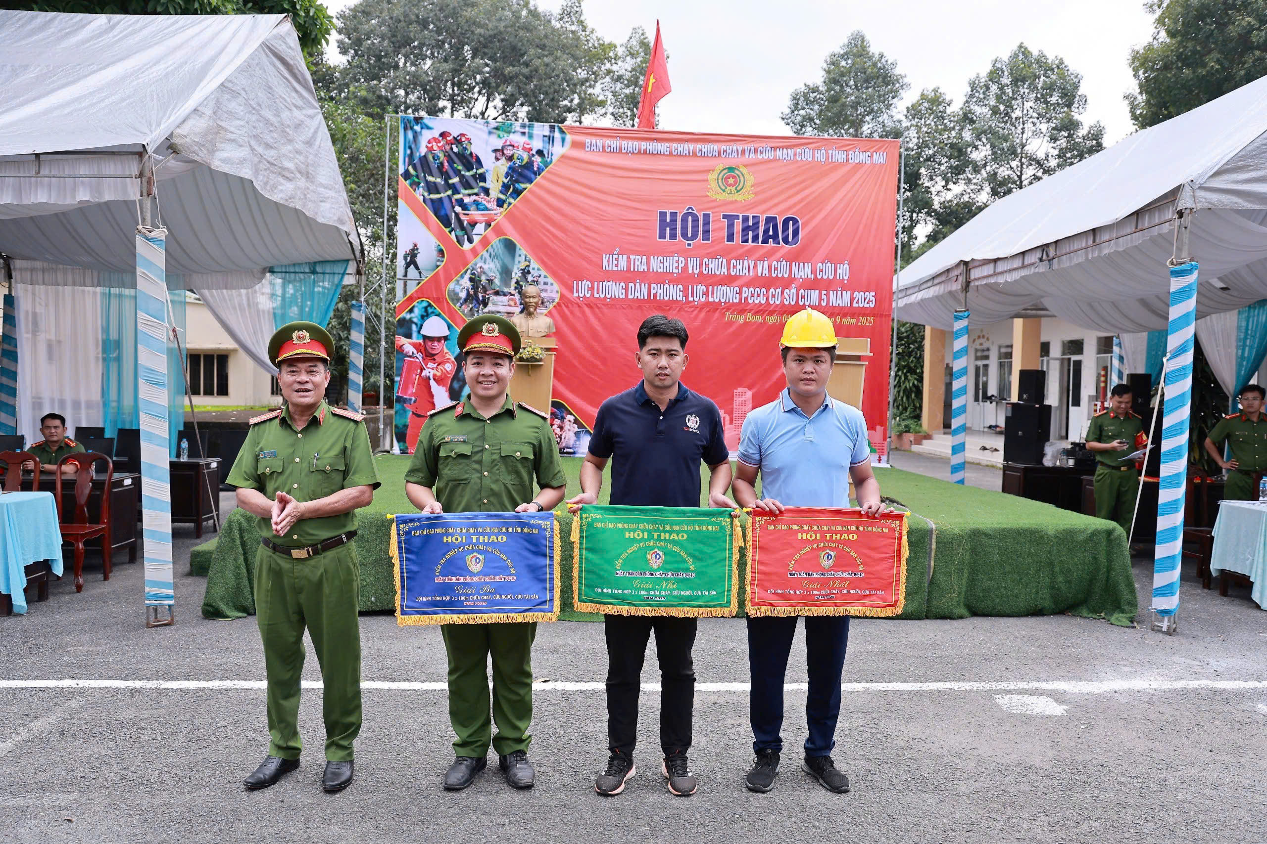 9d97da785656dd088447