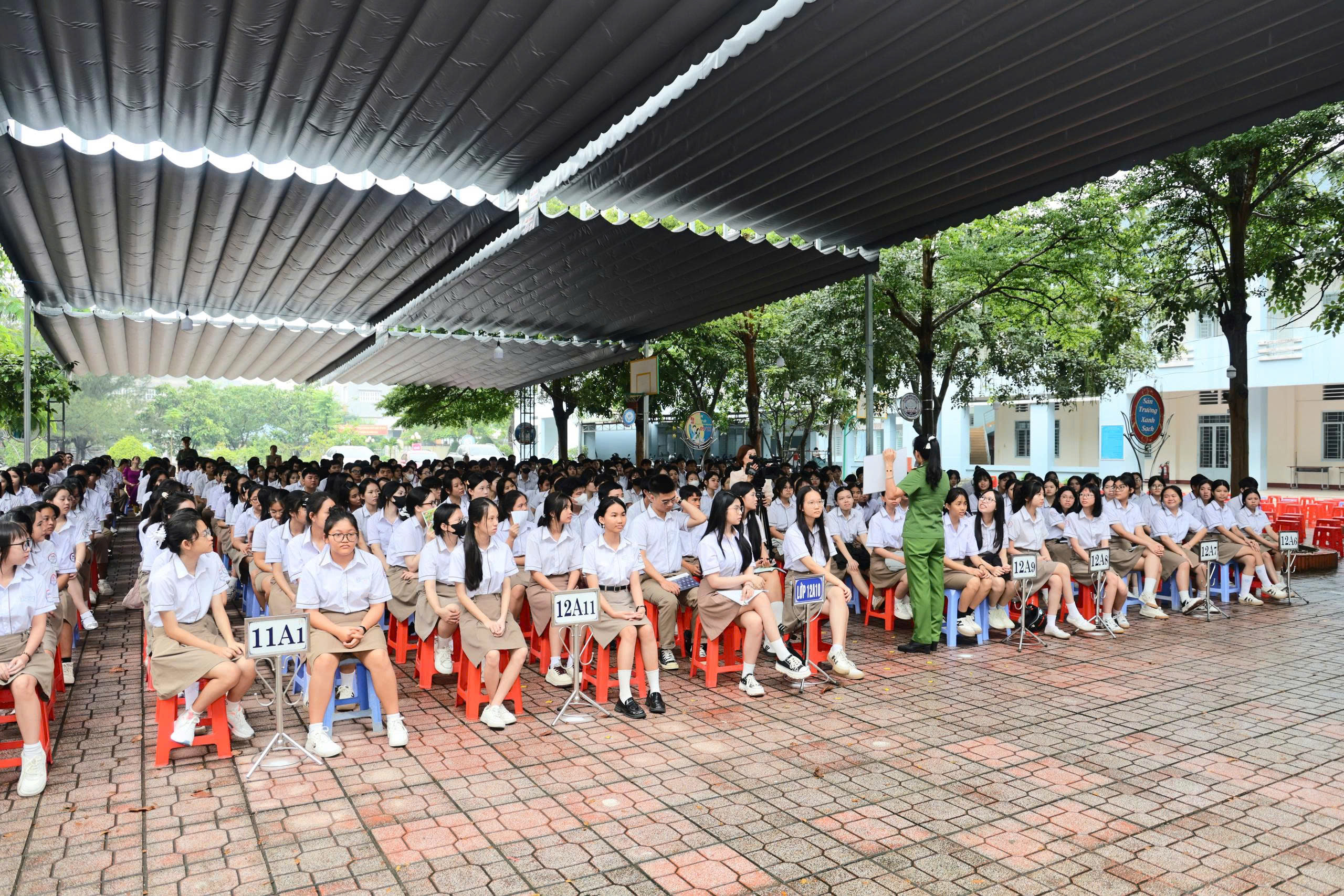 gen h z7037367816237 0db72fc6165819512276a61ffc45c745