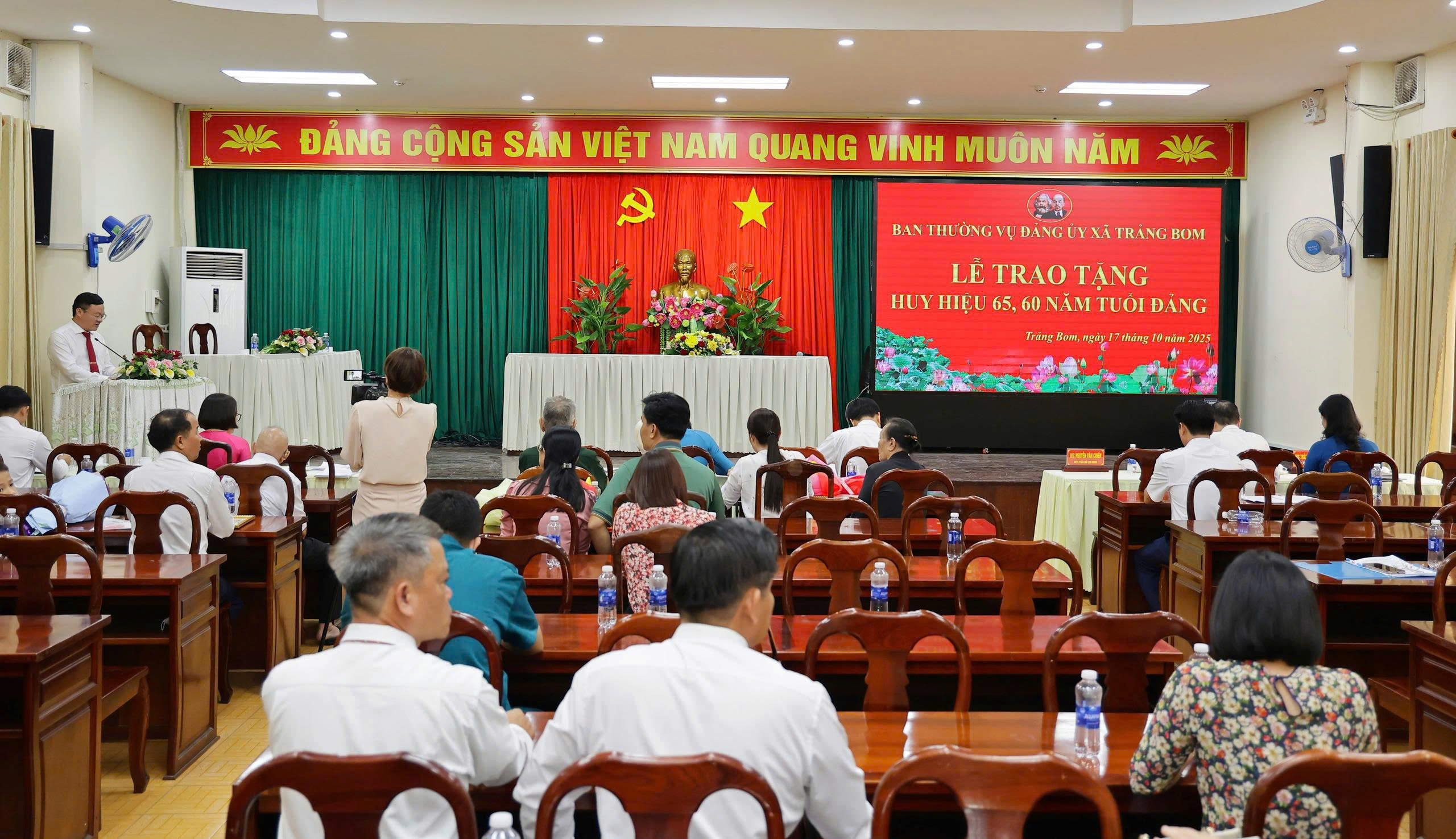 4feace697042fd1ca453