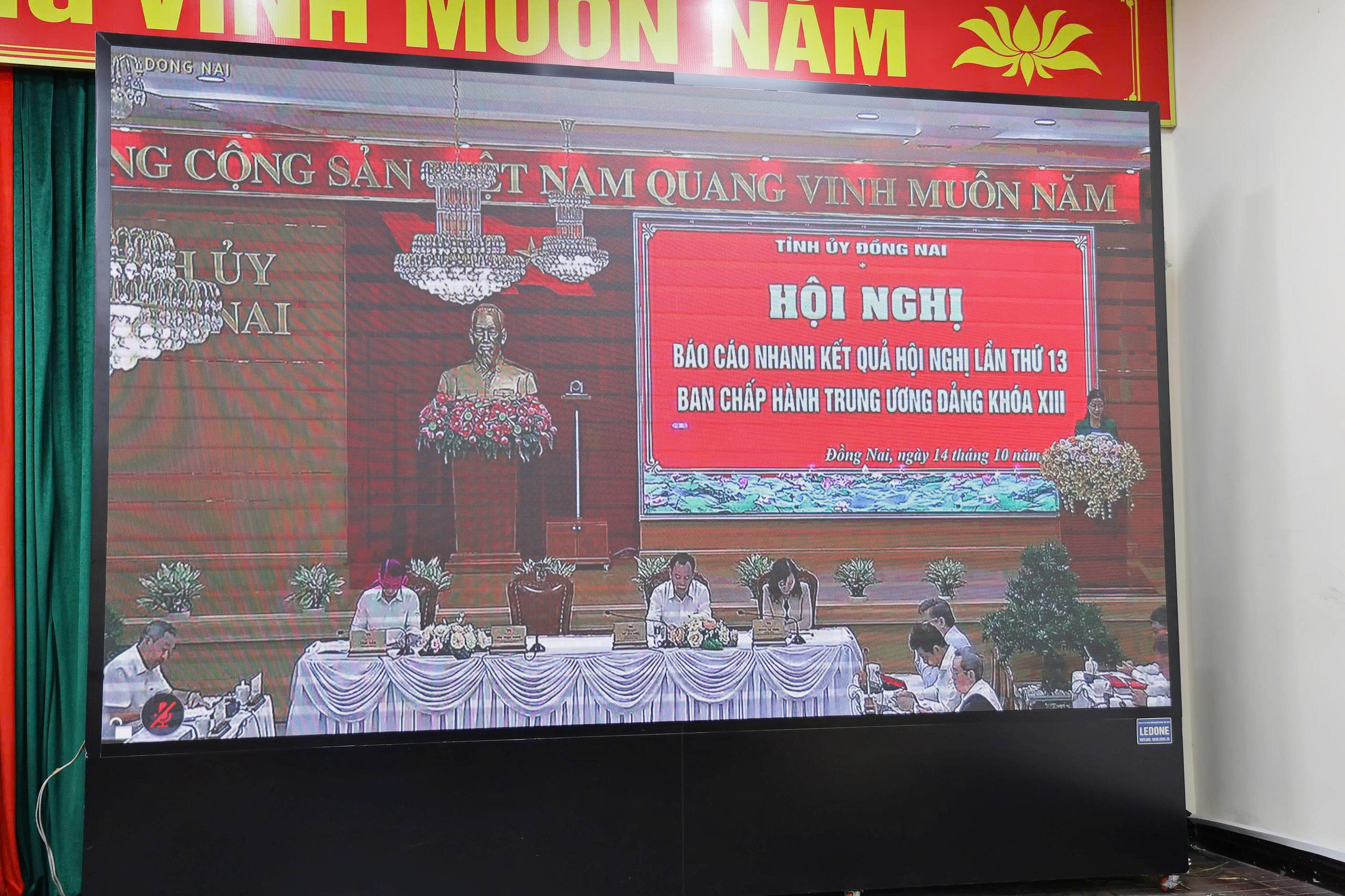 553cbf406041ed1fb450