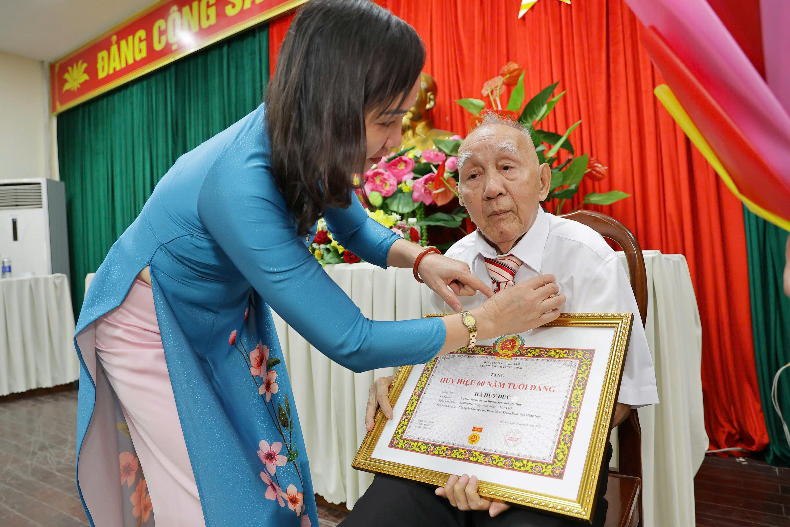 9d7f995d2276af28f667