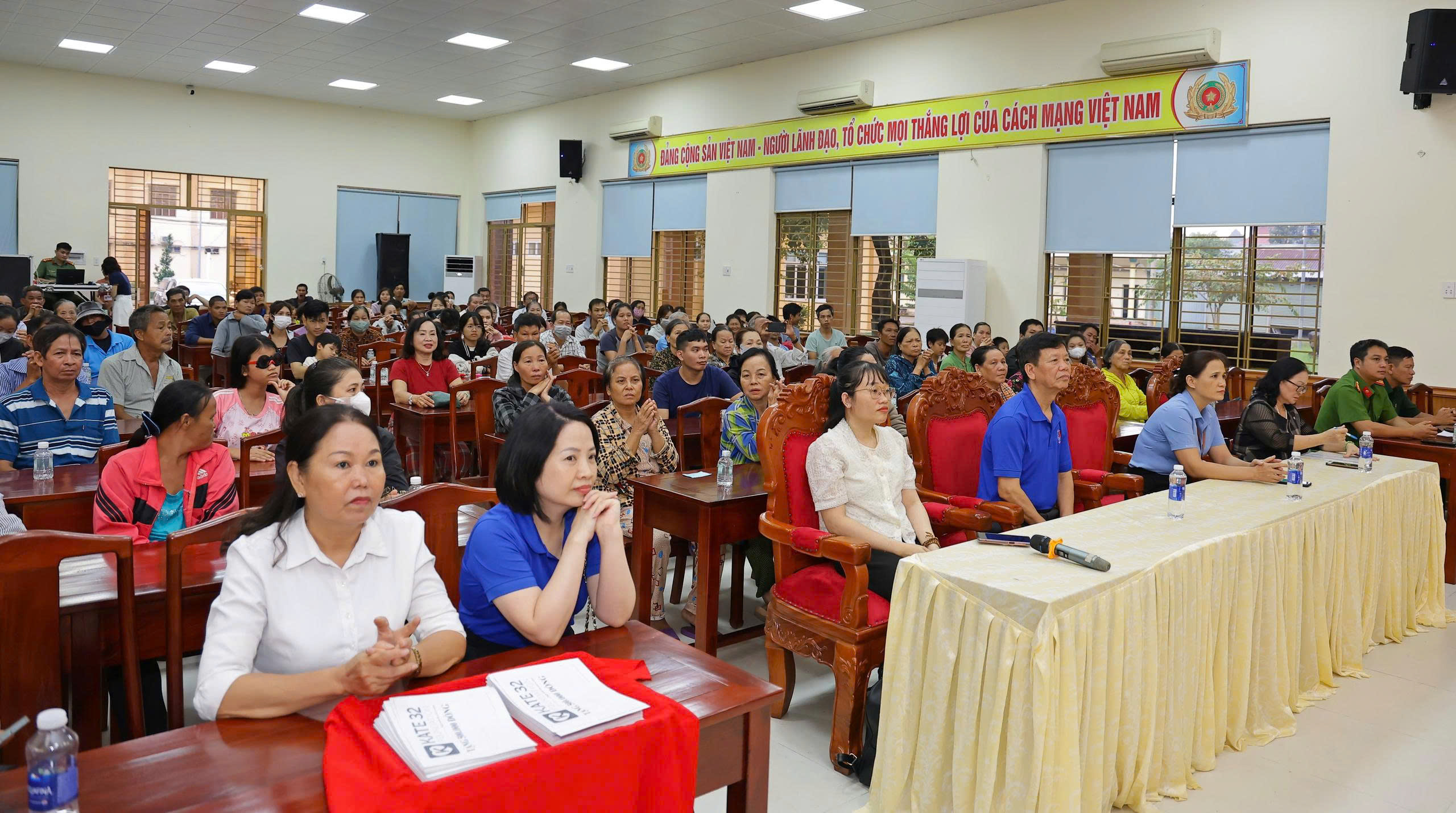 e081fd0ed46759390076