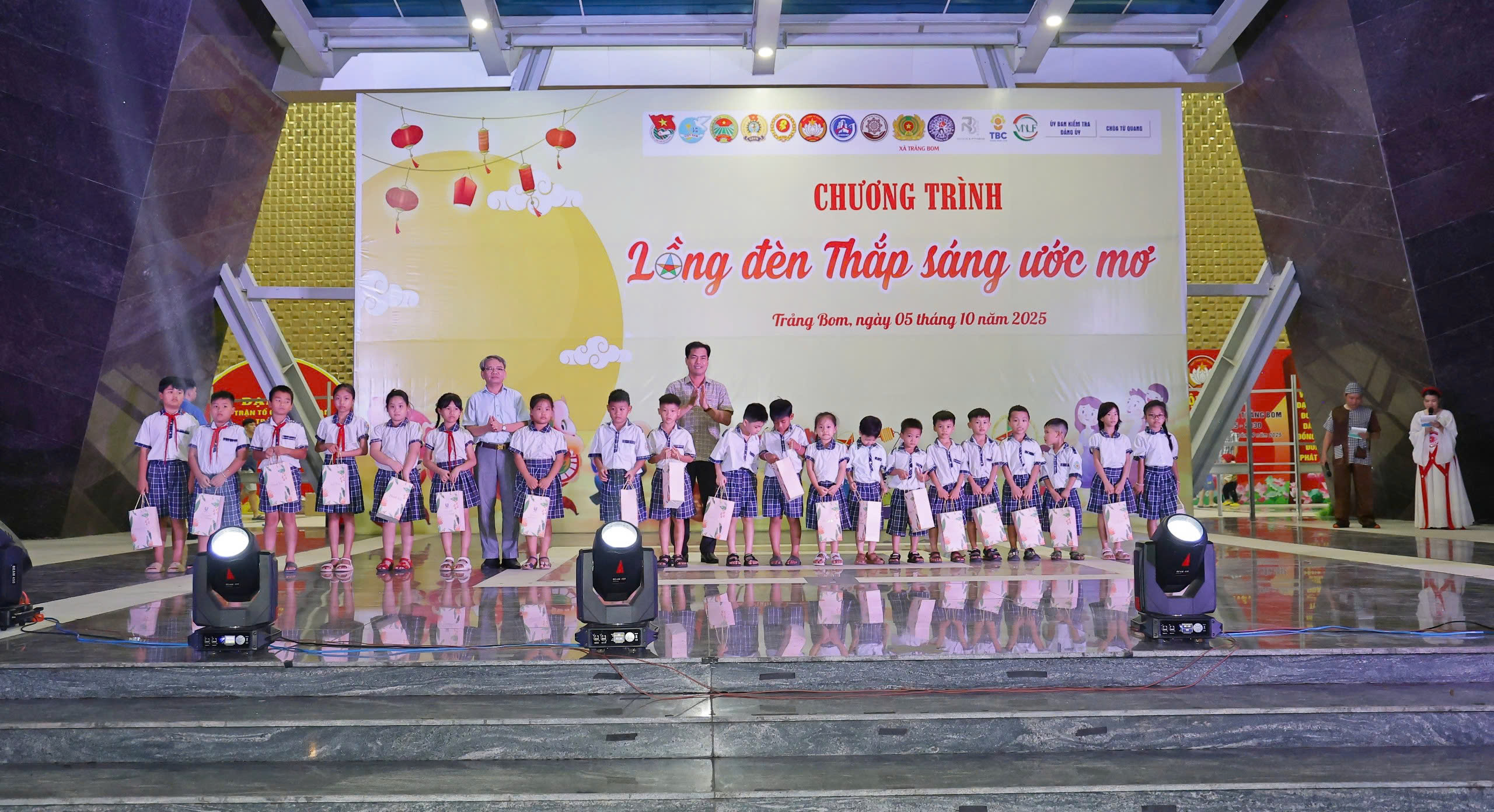 gen h z7085397806883 ec0a58d5cd4d89b18014aa1322feffda