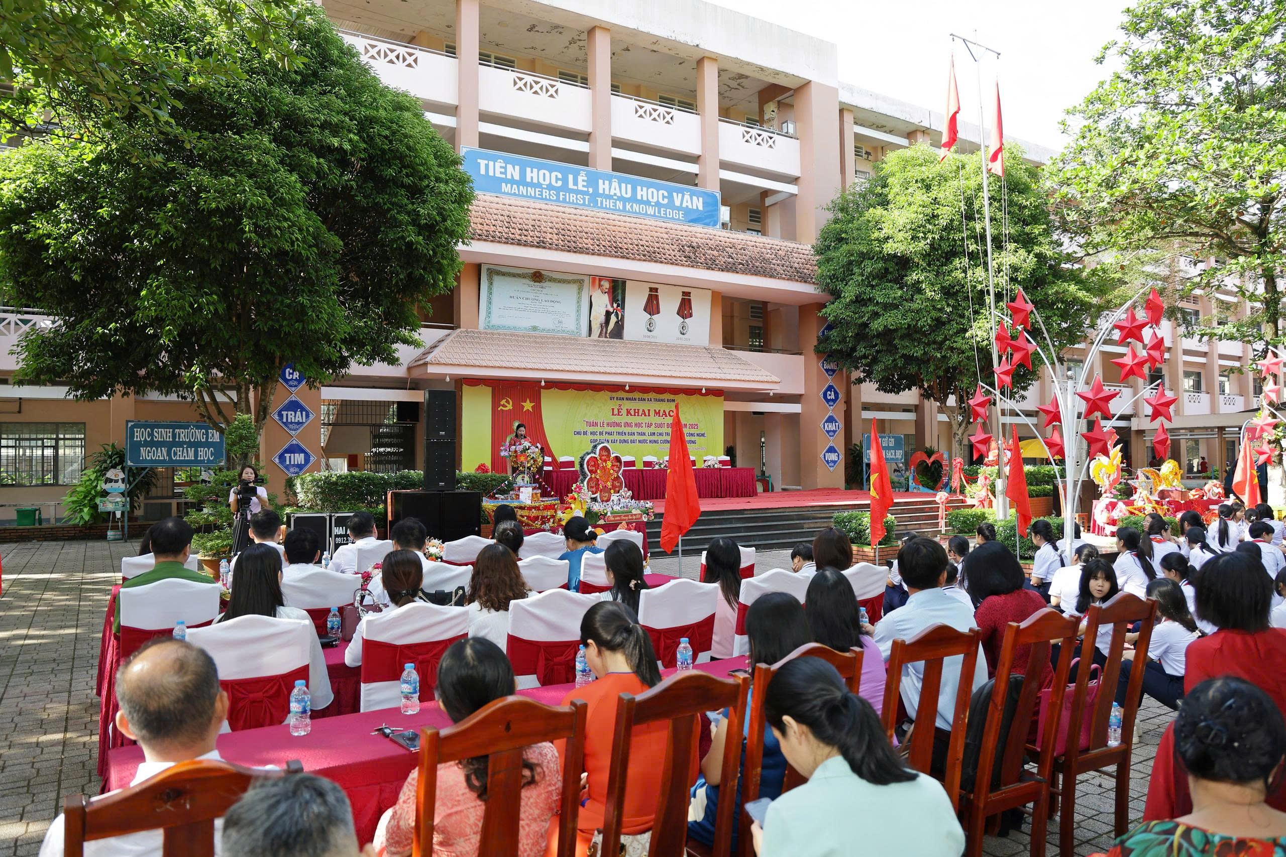 gen h z7086465875399 0d365962c5bdebc0b201c2e6d77a642d