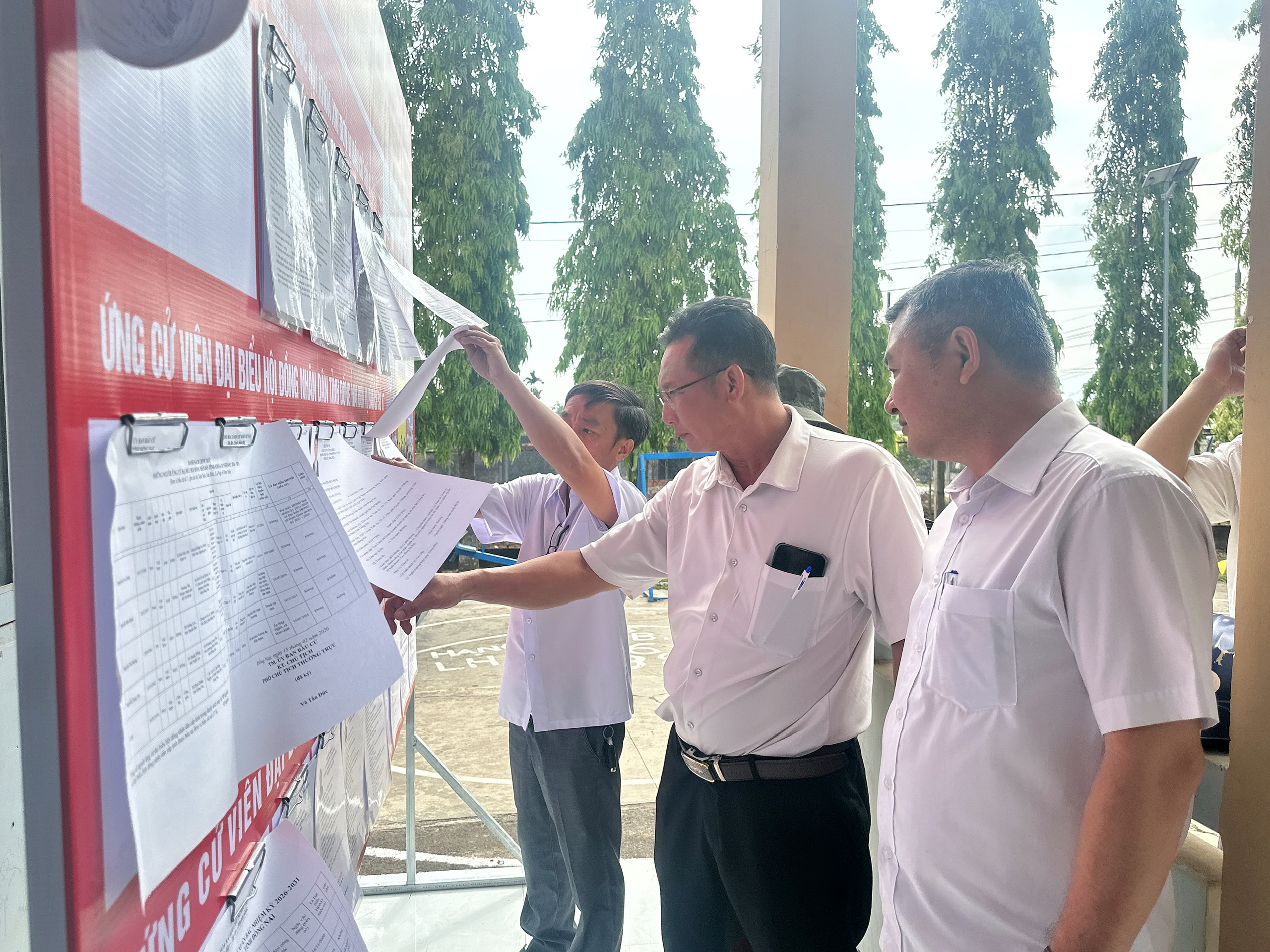 z7581204352048 eb32f542213d5eb25abc89e27cb55b56