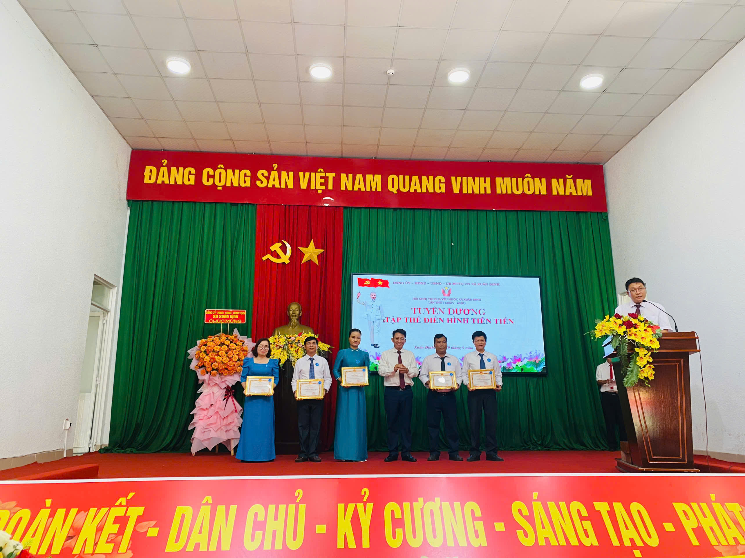 z7027563301749 f1817c8685901189027b7ea66b2c897c