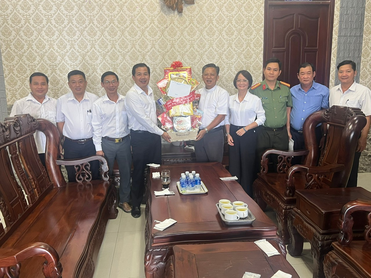 12