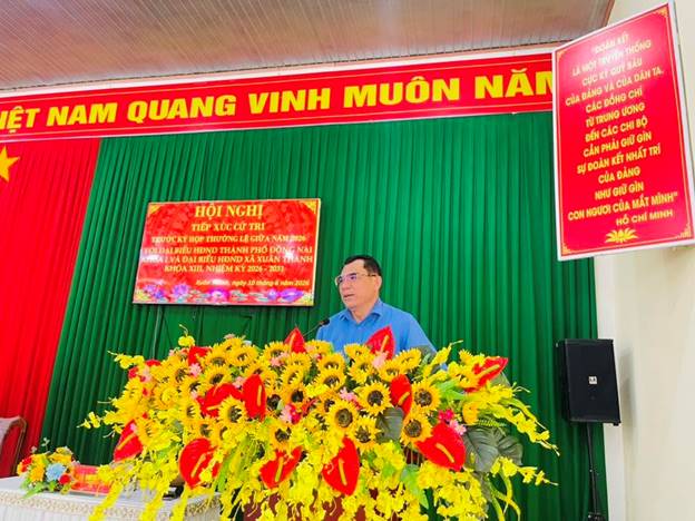 Có thể là hình ảnh về văn bản cho biết 'ĐOÁN TPOYEH TH6bl μόr. qu CỦA DÂN TA. ĐÀNG CHÍ ỆT NAM QUANG VINH MUÔN NĂN CỦA CÁC t TRUNG ƯONG ĐEN CÁC CHI Bo CÂN CAN PHÁI GIỮ IN NHẤT TRÍ รบ ĐOÀN CUA ĐÁNG NHƯ เ CON NGƯỜI CỦA MẮT MÌNH' Hό Hί MINH HỘI NGHỊ ΠΙEP XUCCU TRI πευόC HỌP THƯỜNG GIỮA NAM.2026 Οε AN IĐAI HDND THẢNHP ĐỒNG NAI HDNDX XUÂN IHA NH KHÓA XIIL NHIÊM 2026- 2031 tdw ngày shởng กอัเพา 2026 L'