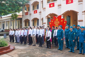 ĐẢNG UỶ PHƯỜNG AN LỘC SINH HOẠT DƯỚI CỜ THÁNG 10/2025