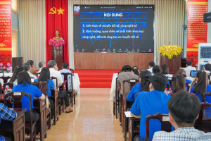 PHƯỜNG AN LỘC TỔ CHỨC TẬP HUẤN TRỰC TUYẾN TRIỂN KHAI CHƯƠNG TRÌNH “BÌNH DÂN HỌC VỤ SỐ” VÀ HỆ THỐNG PHẦN MỀM PHỤC VỤ CÔNG TÁC HÀNH CHÍNH