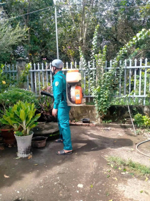 XỬ LÝ Ổ DỊCH SỐT XUẤT HUYẾT TẠI TỔ 1, KHU PHỐ THANH KIỀU - PHƯỜNG AN LỘC