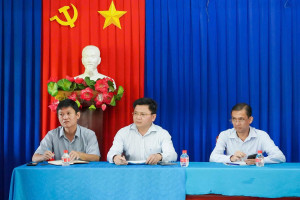 LÃNH ĐẠO PHƯỜNG AN LỘC GẶP GỠ, TRAO ĐỔI, NẮM BẮT TÌNH HÌNH KINH TẾ - XÃ HỘI KHU PHỐ PHÚ THUẬN