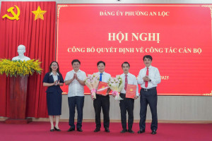 HỘI NGHỊ CÔNG BỐ QUYẾT ĐỊNH VỀ CÔNG TÁC CÁN BỘ