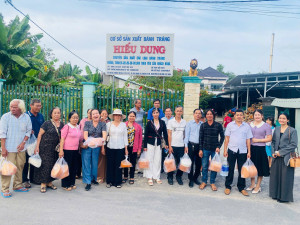 HỘI NÔNG DÂN PHƯỜNG AN LỘC THAM QUAN HỌC TẬP MÔ HÌNH KINH TẾ HIỆU QUẢ