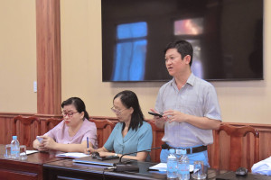 HỌP THẨM TRA CÁC VĂN BẢN TRÌNH KỲ HỌP THỨ 5 HĐND PHƯỜNG AN LỘC, KHÓA I, NHIỆM KỲ 2021-2026