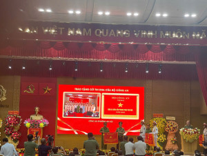 CÔNG AN PHƯỜNG AN LỘC VINH DỰ NHẬN DANH HIỆU “CỜ THI ĐUA CỦA BỘ CÔNG AN” NĂM 2025