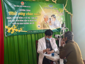 HỘI NÔNG DÂN PHƯỜNG AN LỘC TỔ CHỨC CHƯƠNG TRÌNH “MẮT SÁNG CHÀO XUÂN” CHĂM LO SỨC KHỎE HỘI VIÊN, NÔNG DÂN VÀ BÀ CON NHÂN DÂN DỊP TẾT