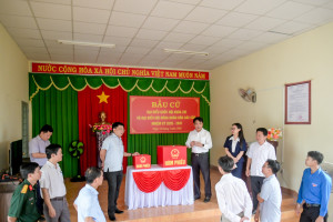 LẤY ĐIỂM BẦU CỬ KHU PHỐ PHÚ LONG LÀM HÌNH MẪU TRIỂN KHAI TOÀN ĐỊA BÀN PHƯỜNG AN LỘC