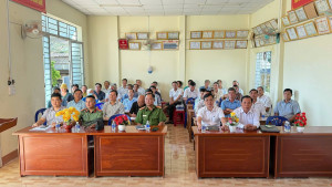 ĐƠN VỊ BẦU CỬ SỐ 5 TIẾP XÚC CỬ TRI 04 KHU PHỐ TẠI PHƯỜNG AN LỘC