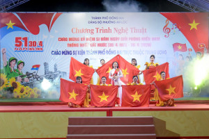 RỘN RÀNG ĐÊM NGHỆ THUẬT - NGÂN VANG NIỀM TỰ HÀO TRONG NGÀY 30/4